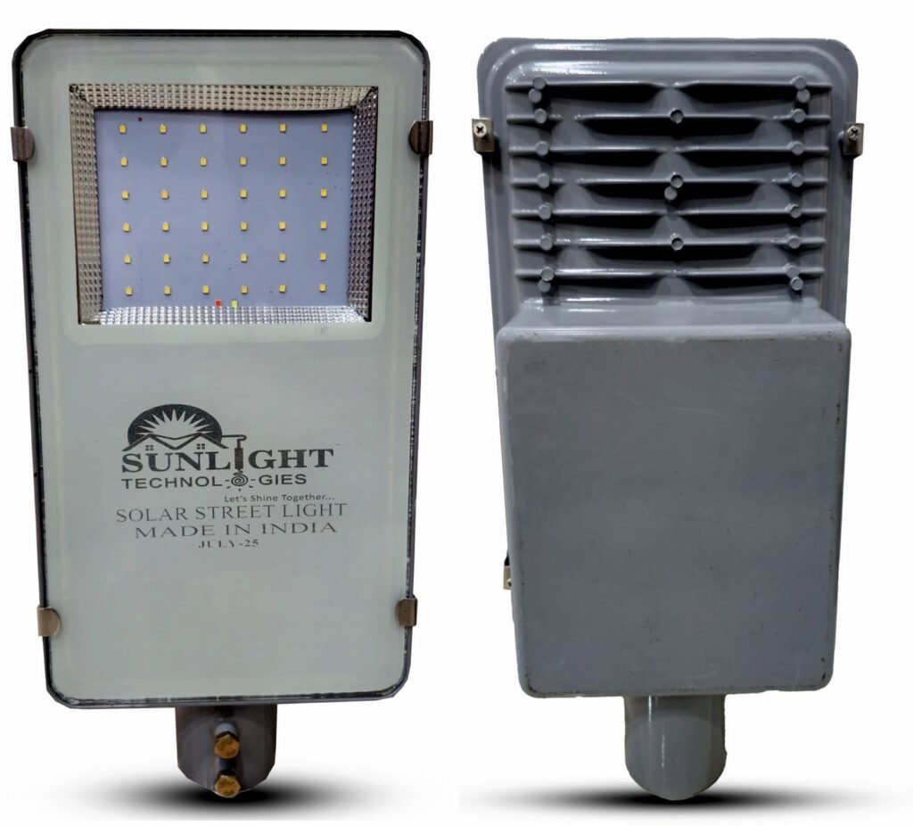 Solar semi integrated glass model street light